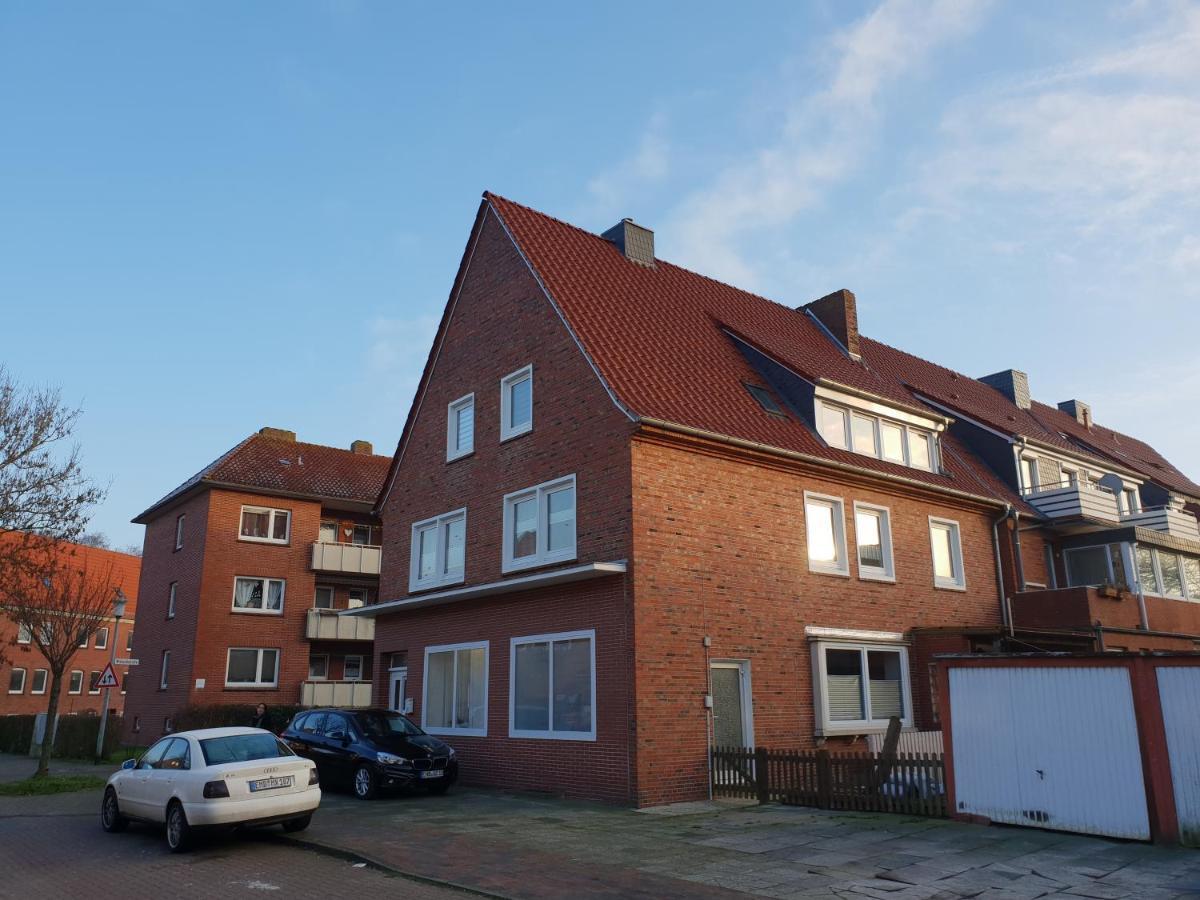 Ferienwohnung Julia Emden Buitenkant foto
